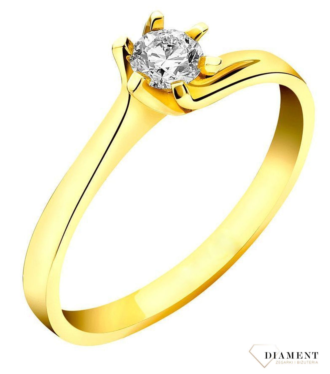 Pierścionek złoty DIAMENT żółte złoto, jeden diament, zaręczynowy. Pierścionki zaręczynowe. Piękny pierścionek ozdobiony jednym brylantem..jpg